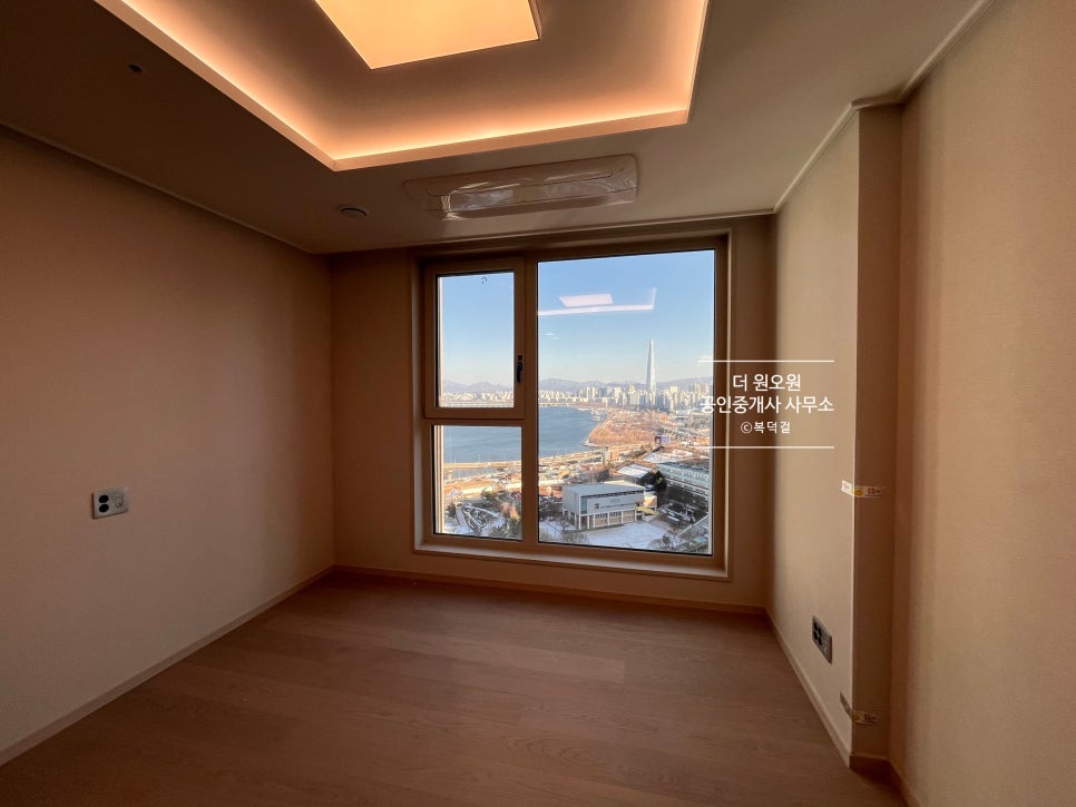 [딱 한세대!] 청담르엘 25평 59A타입 월세｜시원한 한강뷰를 품은 로얄세대, 이 집 말곤 없습니다! 현장 사진 13