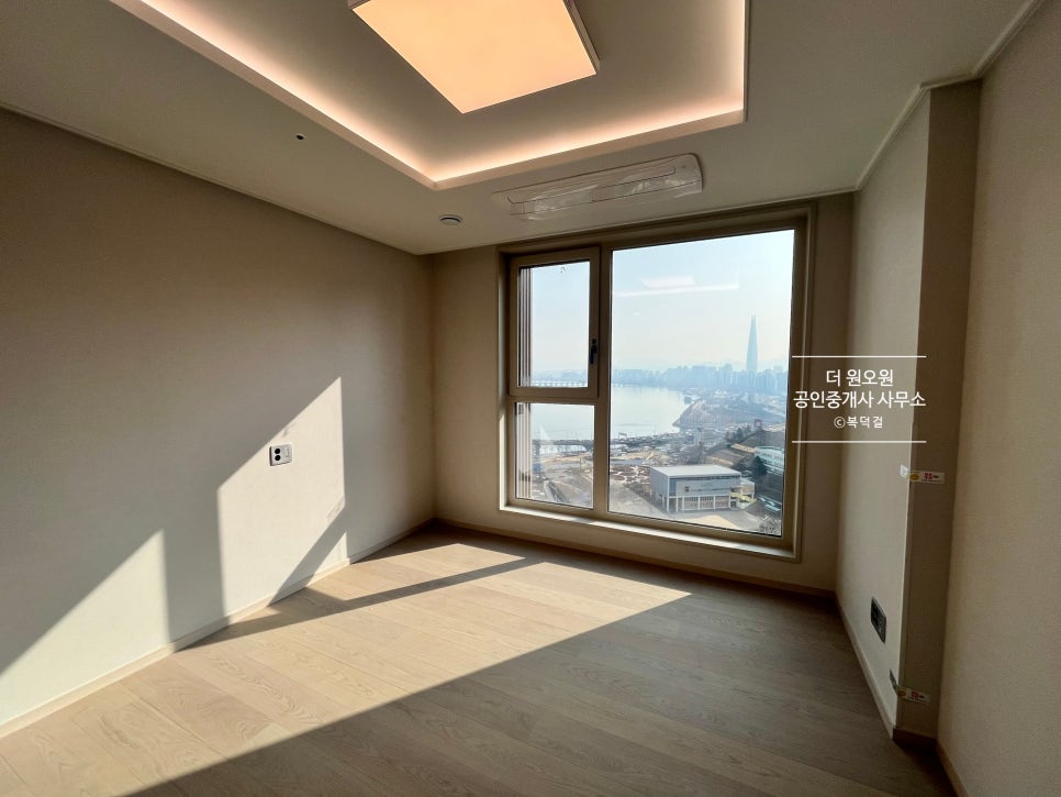 [딱 한세대!] 청담르엘 25평 59A타입 월세｜시원한 한강뷰를 품은 로얄세대, 이 집 말곤 없습니다! 현장 사진 14