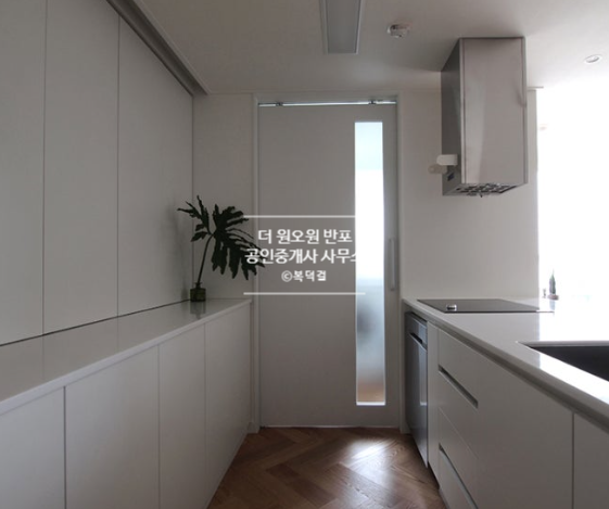 [반포 대장 아파트] 반포자이 아파트 · 59타입 · 올리모델링 세개 · 전세 14억 · 초품아, 강남신세계, 숲뷰, 더블 초역세권 현장 사진 17