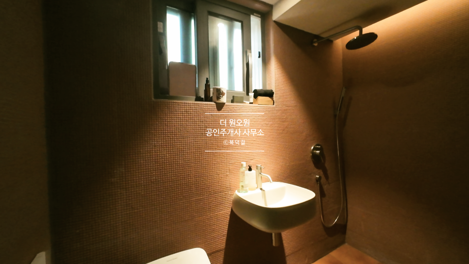 [감각적인 공간] 이태원동 귀한 투룸 월세｜방 2개·욕실 1개｜올리모델링 하우스, 감각적인 공간이 필요한 모든 분들에게 현장 사진 15