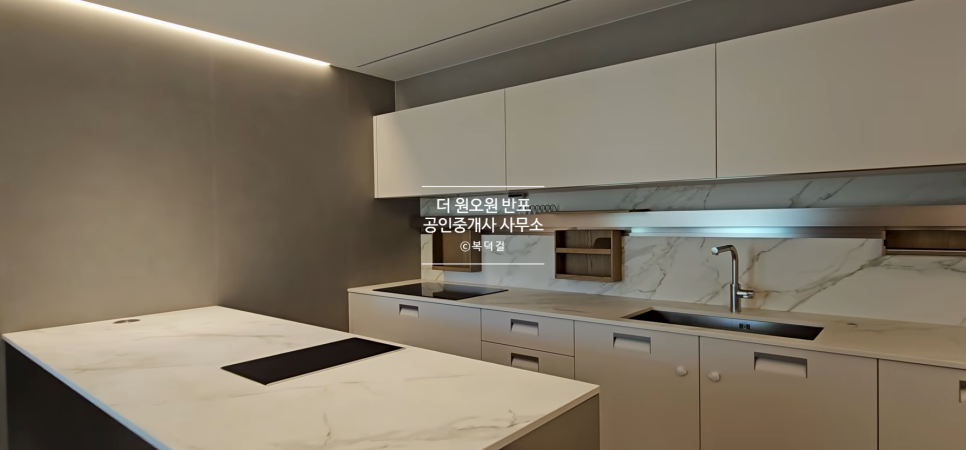 [월세 3000만원] 청담 어퍼하우스 68평형 · 매매 90억 · 전세 65억 · 월세 5억 · 3,000만원 · 어퍼하우스 시리즈의 대표 작품 현장 사진 5