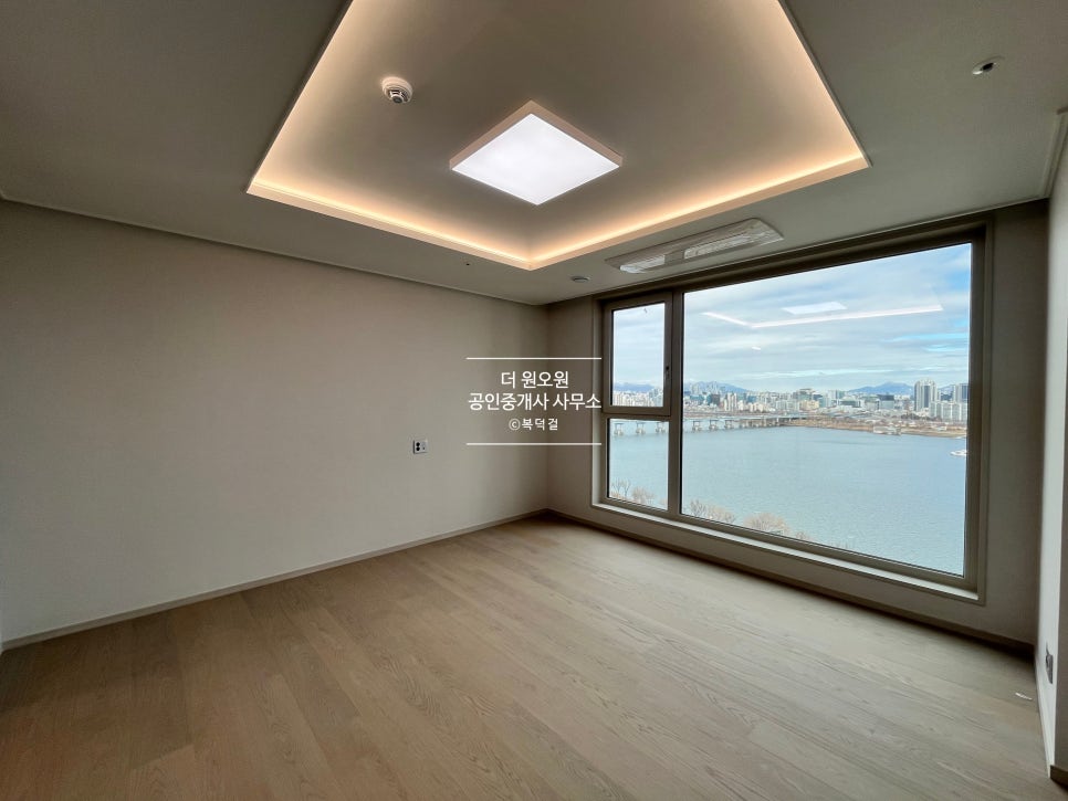 [유일한 매물] 청담르엘 40평 전세 · 파노라마 한강뷰 · 로얄동 로얄호실 · 전세 34억 현장 사진 4