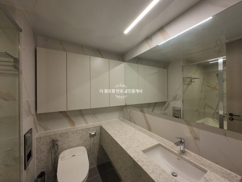 청담르엘 136B 매매 115억 · 한강 조망권을 영원히 소유하세요. 현장 사진 14