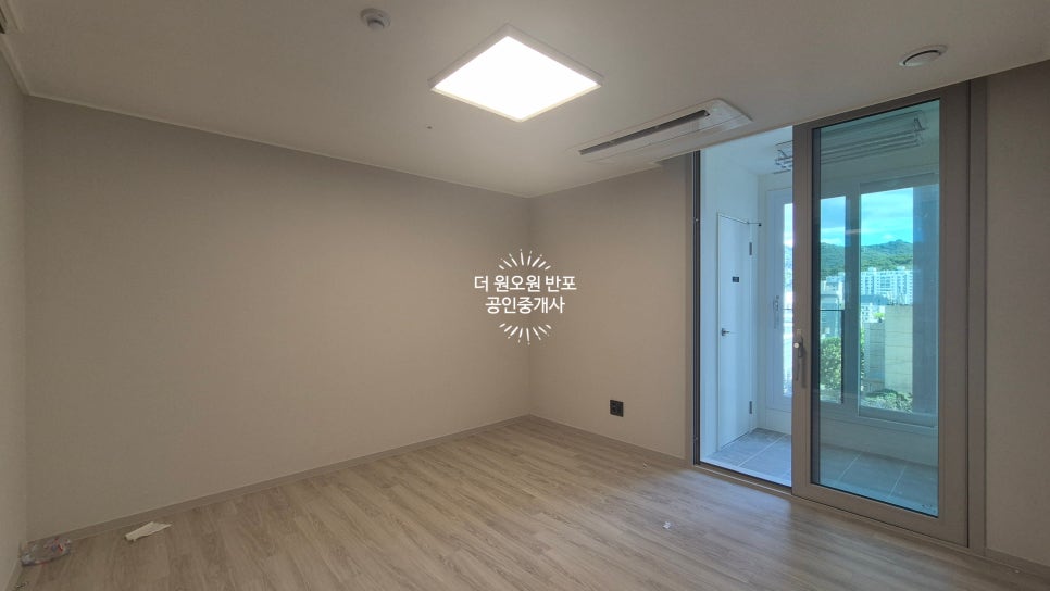 [디에이치방배] 방배초 배정! 34평(84A) 맞통풍 판상형 로열층 전세 현장 사진 16