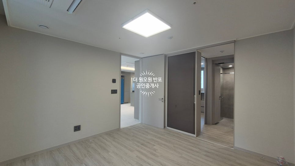 [디에이치방배] 방배초 배정! 34평(84A) 맞통풍 판상형 로열층 전세 현장 사진 17
