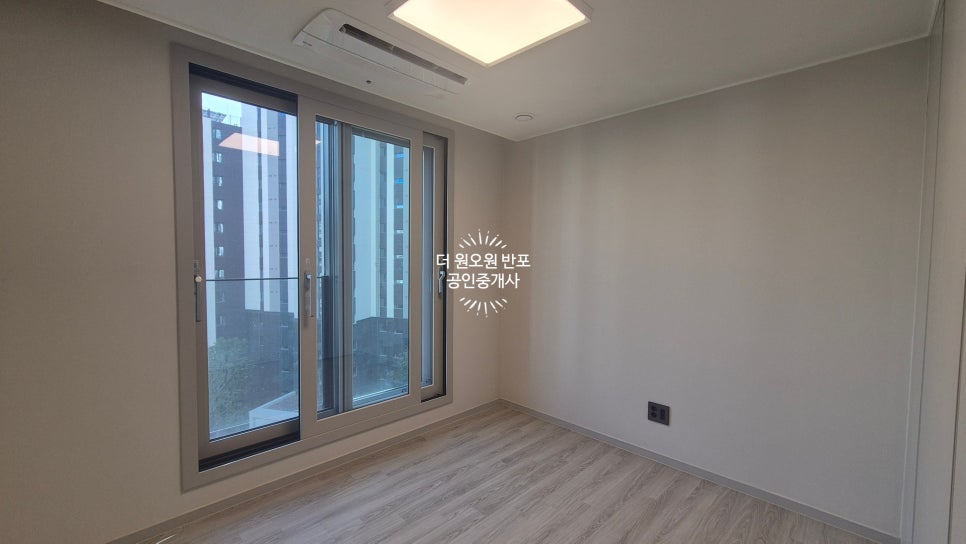 [디에이치방배] 방배초 배정! 34평(84A) 맞통풍 판상형 로열층 전세 현장 사진 20