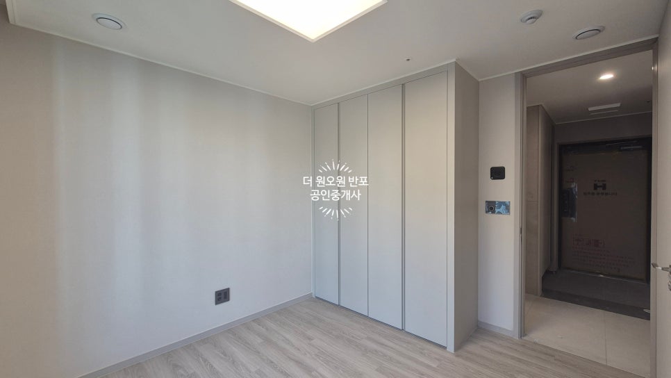 [디에이치방배] 방배초 배정! 34평(84A) 맞통풍 판상형 로열층 전세 현장 사진 21