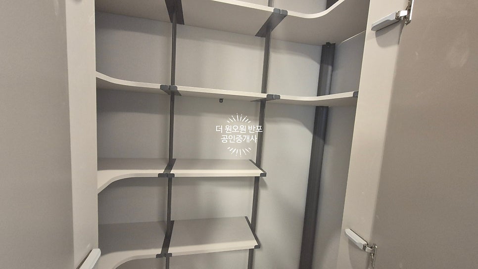 [디에이치방배] 방배초 배정! 34평(84A) 맞통풍 판상형 로열층 전세 현장 사진 38