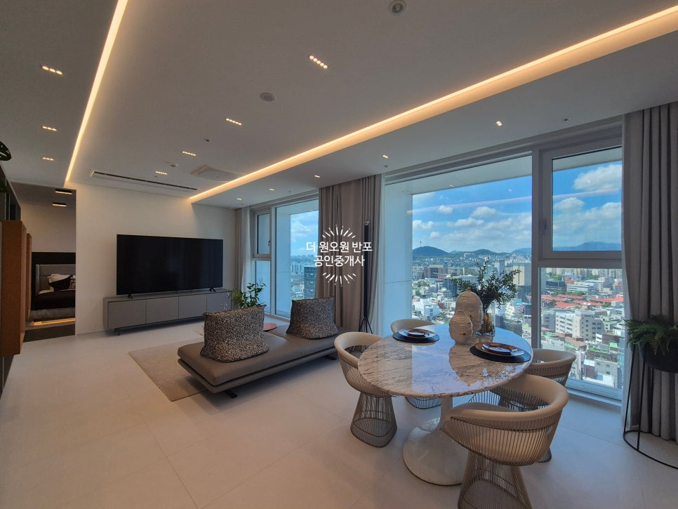 [포도더블랙] 세컨하우스 추천, 도산대로뷰 2Bed 월세 현장 사진 2