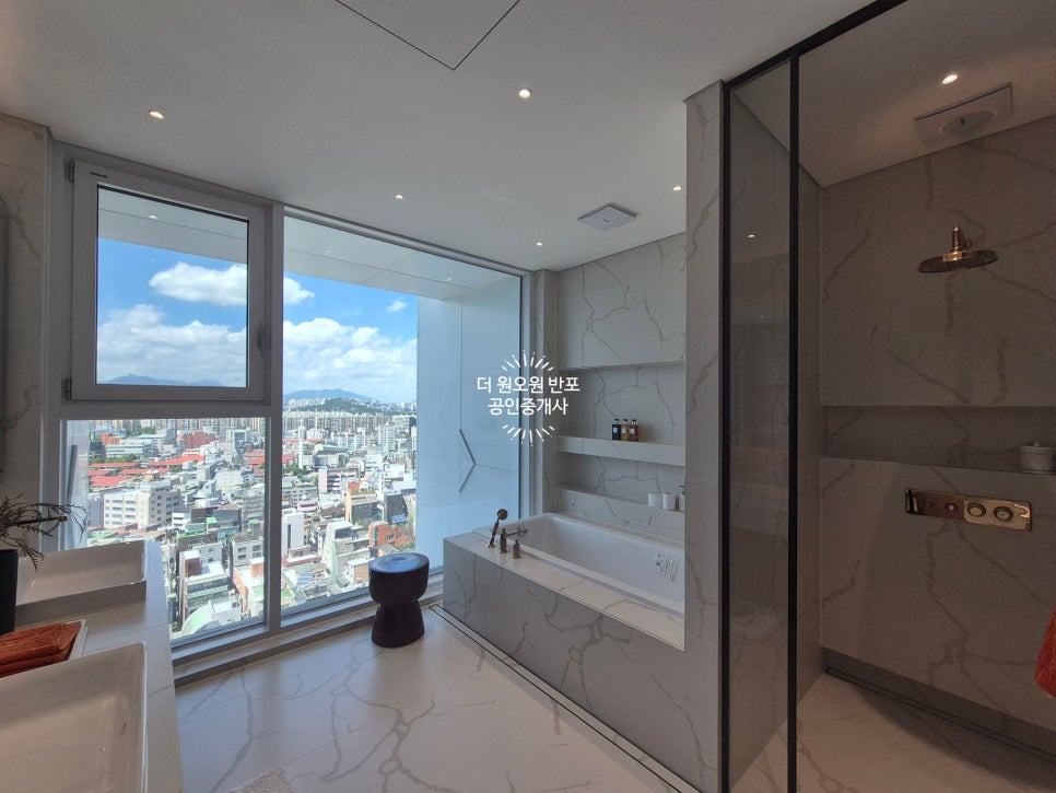 [포도더블랙] 세컨하우스 추천, 도산대로뷰 2Bed 월세 현장 사진 18