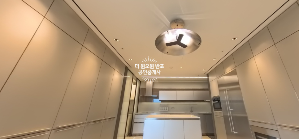 [롯데월드타워 시그니엘] 석촌호수 뷰 월세매물, 남향 조망 현장 사진 10