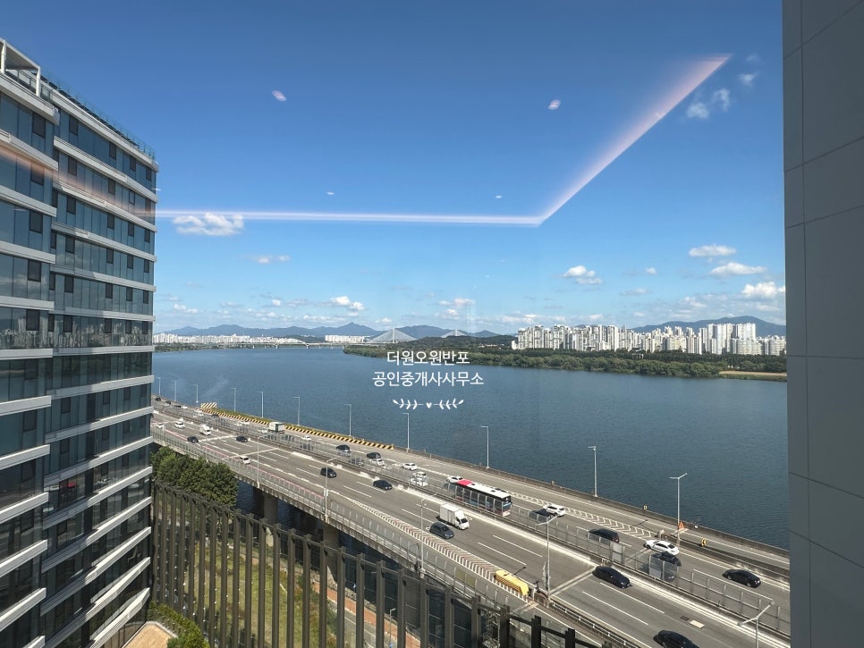 [포제스한강 ] 고액 전세, 집보다 '내 보증금 안전'부터 꼼꼼하게 따져드리겠습니다.( 전세 38억원) 현장 사진 2